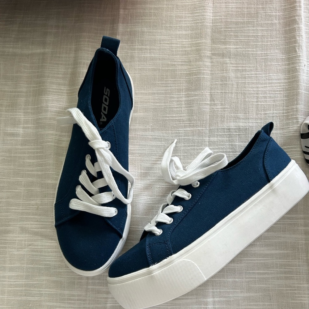Soda Navy and White Platform Sneakers